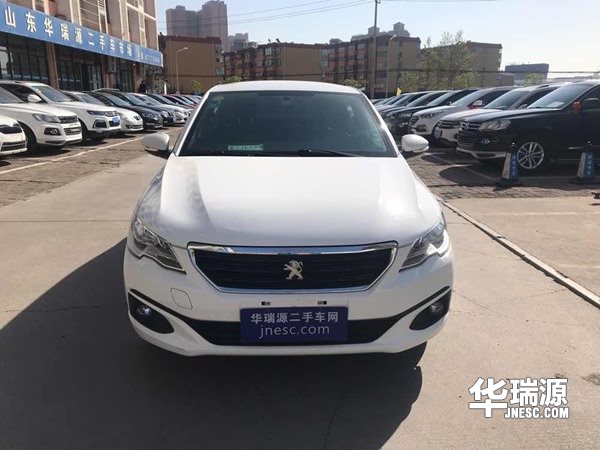 5万元二手车选择什么好?标志301,带给你轻松浪漫的驾乘体验