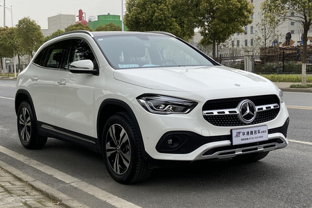 襄阳二手奔驰GLA 2020款 GLA 200