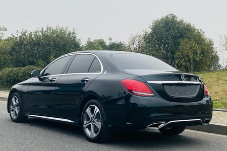 嘉兴二手奔驰C级 2019款 C 260 L 运动轿车