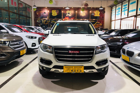 酒泉二手哈弗H8 2015款 2.0T 自动 两驱 标准型