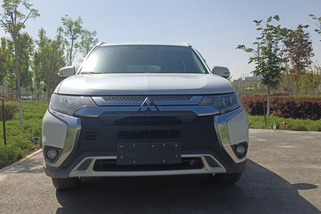 乌鲁木齐二手三菱欧蓝德 2019款 2.4L CVT 四驱 致享版 7座 国V