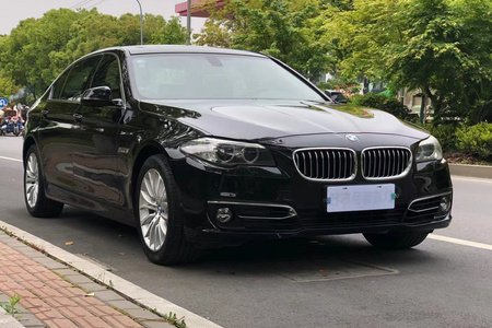 连云港二手宝马5系 2014款 525Li 2.0T 手自一体 豪华设计套装