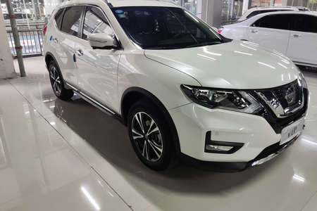 信阳二手日产奇骏 2019款 2.5L CVT 四驱 智联豪华版 5座