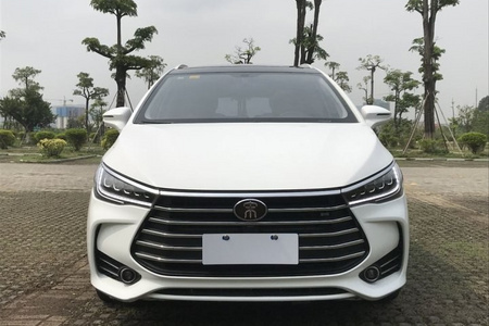 韶关二手比亚迪宋MAX 2018款 1.5TI 双离合 智联精英版 6座