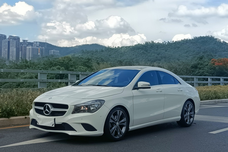 阳江二手奔驰CLA级 2016款 1.6T 改款 200 动感型