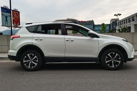 金华二手丰田RAV4荣放 2019款 2.0L CVT 两驱 风尚X限量版 国V