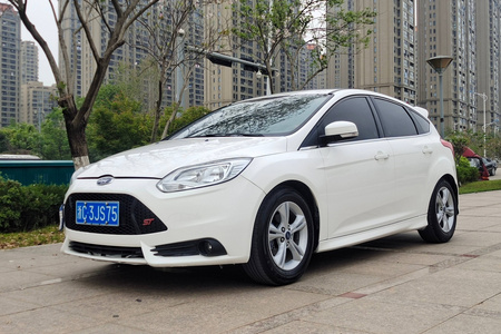 温州二手福特福克斯 2012款 两厢 1.6L 自动 风尚型