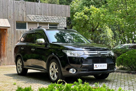 连云港二手三菱欧蓝德 2014款 2.4L 四驱 豪华7座 超值版