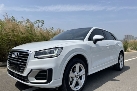 丽水二手奥迪Q2L 2020款 35 TFSI 时尚致雅型