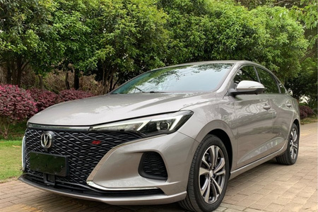 甘孜二手长安逸动 2021款 PLUS 蓝鲸NE 1.4T GDI 双离合 尊贵版