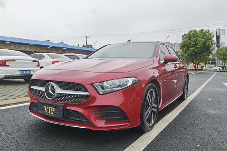 遵义二手奔驰A级 2020款 改款2 A 180 L 运动轿车