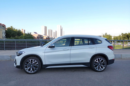 南京二手宝马X1 2021款 xDrive25Li 尊享型