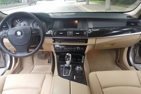 南阳二手宝马5系 2013款 525Li 2.0T 手自一体 领先型