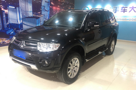 湖州二手三菱帕杰罗·劲畅 2013款 3.0L 手自一体 两驱 豪华版