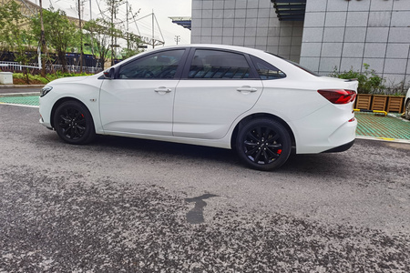 金华二手雪佛兰科鲁泽 2019款 Redline 320T 双离合 爽快版