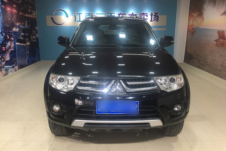 湖州二手三菱帕杰罗·劲畅 2013款 3.0L 手自一体 两驱 豪华版