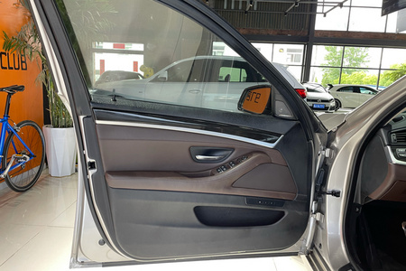 铜陵二手宝马5系 2017款 525Li 2.0T 手自一体 豪华设计套装